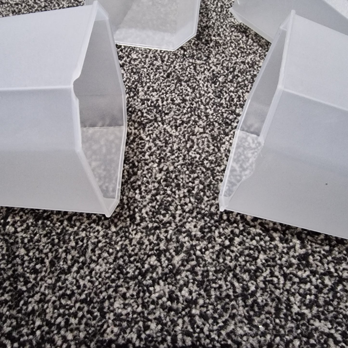 Slight Damage Plastic Semi Transparent Tower Aroid Plant Pot 9cm